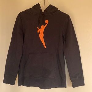 Medium, Fanatic WNBA Logo Hoodie.